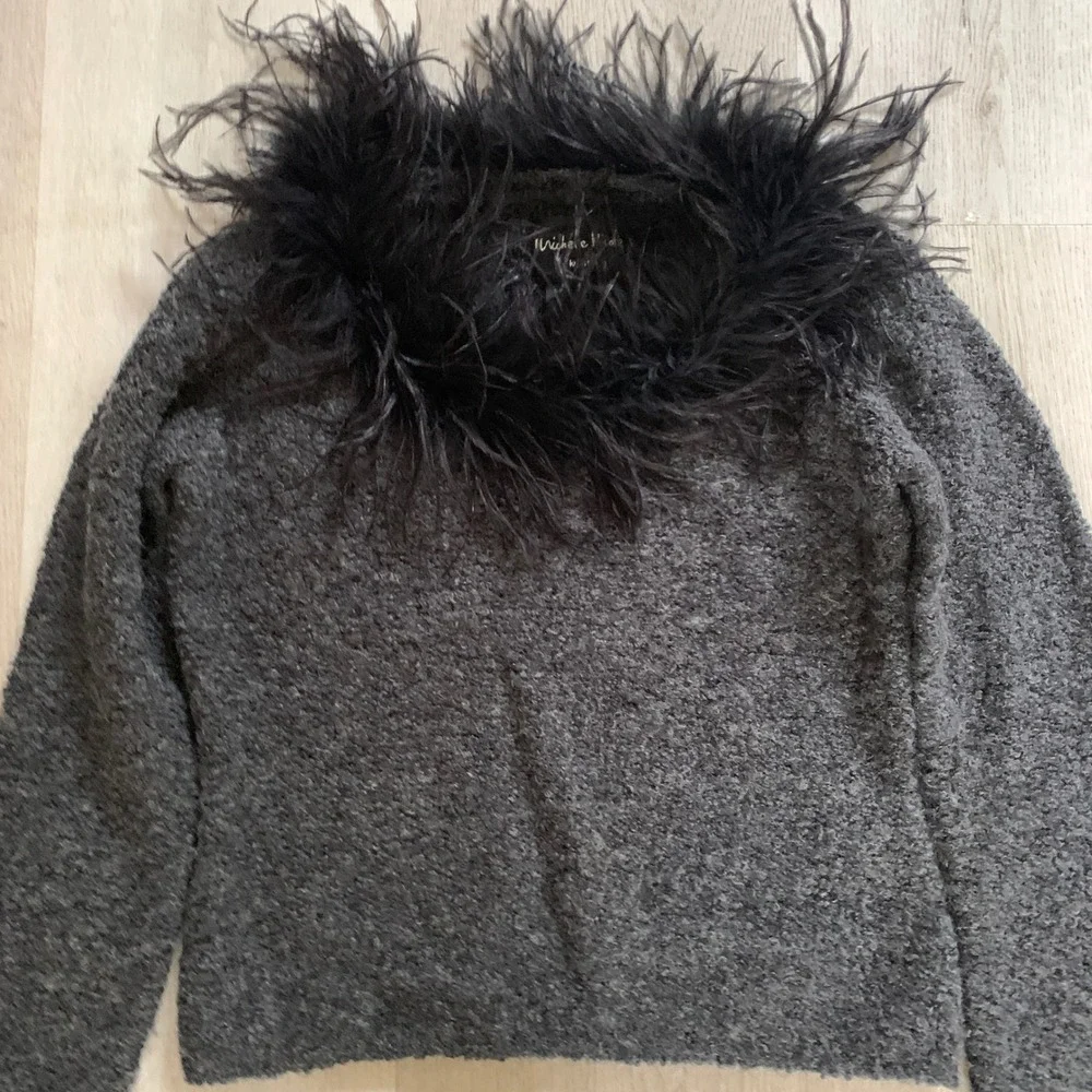 Michelle Nicole Ostrich‎ Feather Trim Boucle Knit Sweater Charcoal Grey Wool Mix